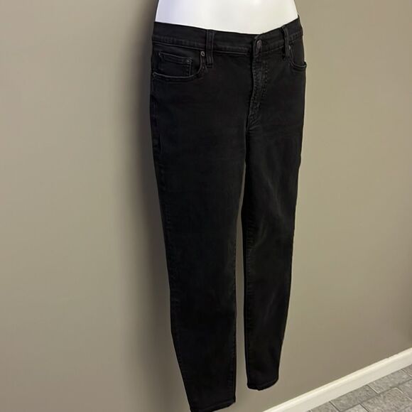 J. Crew MERCANTILE Black 5 Pocket Distressed Skinny Jean- Size 12/31 - Picture 3 of 11